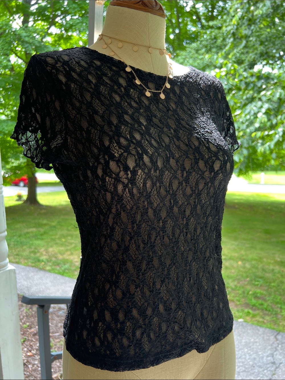 LOFT Black Lace Short-Sleeve Women's Top